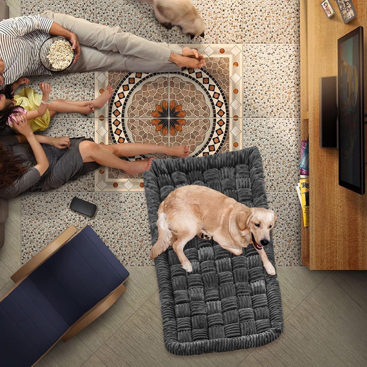Dog Car Seat Cover 137X60Cm - Waterproof Nonslip Backseat Hammock Seat Protector | Washable Automotive Pet Bed Mat, Scratch Resistant Travel Cushion for Dogs Cats, Truck SUV Van Interior Accessories